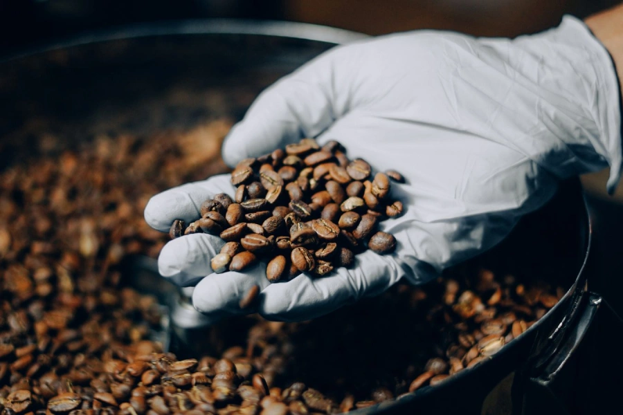 Cool the coffee beans after roasting