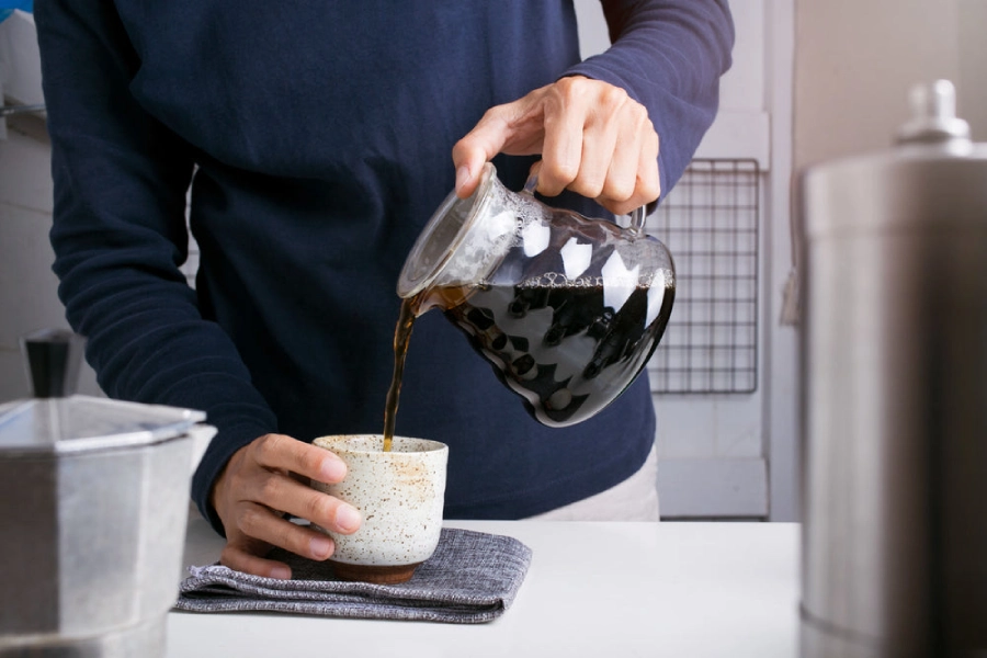 Normally, it takes about 5 - 7 minutes for the coffee to percolate